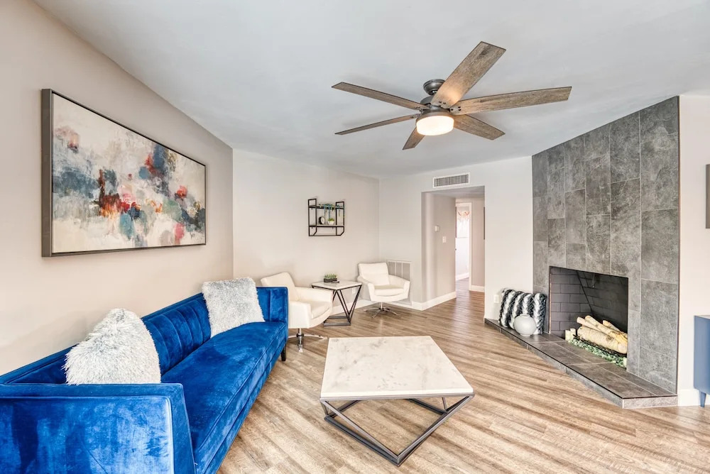 3BR Sleeps 8 Pool Putting Green BQQ Large Island!