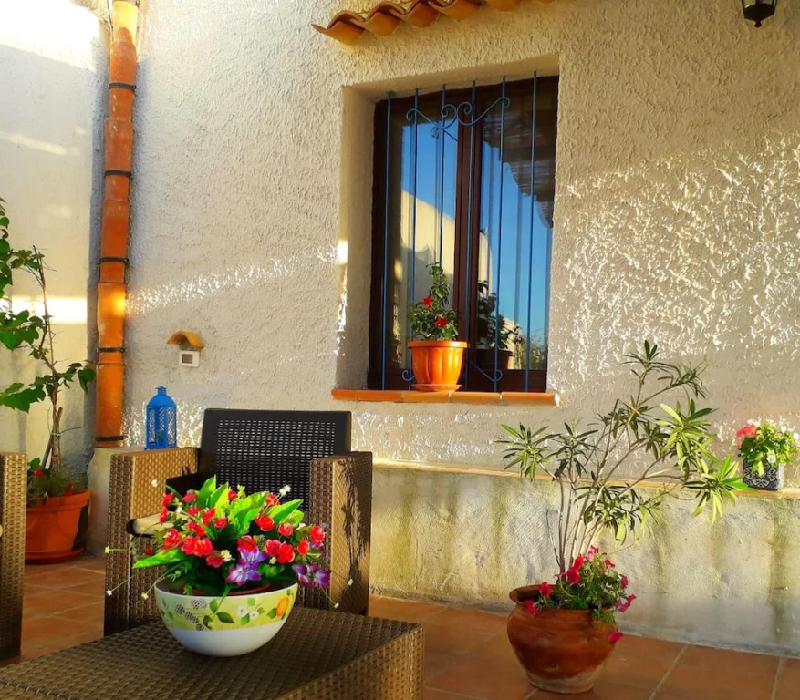 Chalet With one Bedroom in Ballata, With Wonderful Mountain View, Enclosed Garden and Wifi - 20 km From the Beach