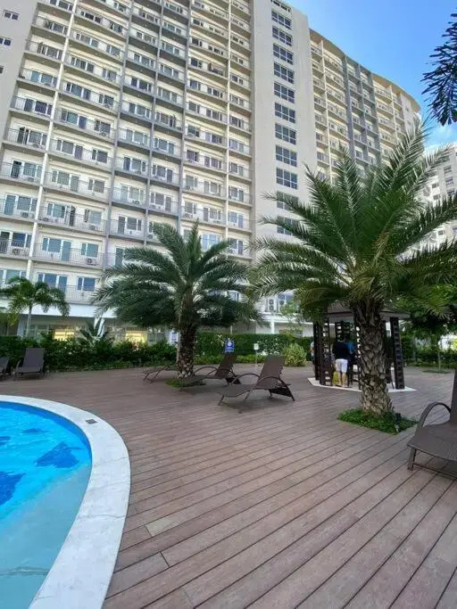 Cozy 1 BR Apartment At South Residences Tower 2