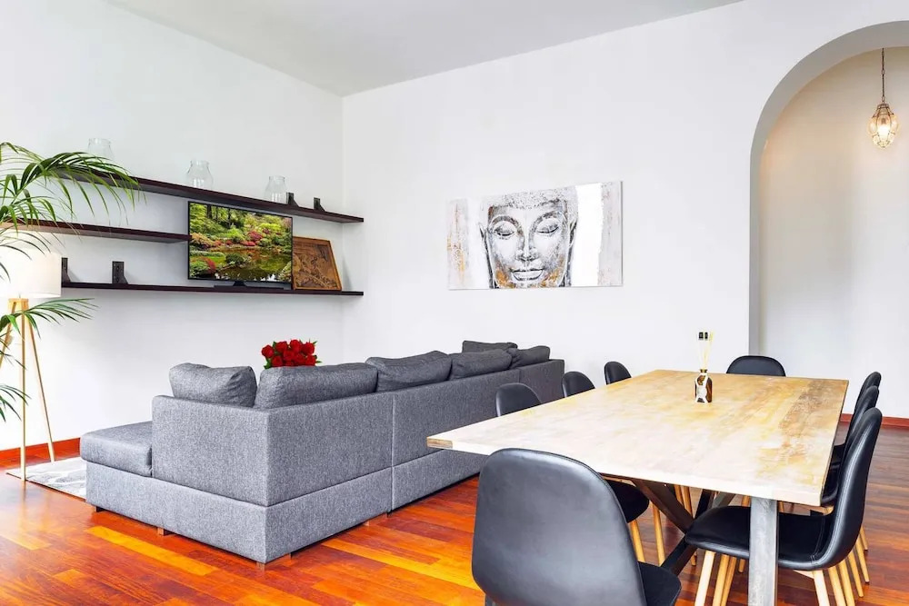 Luxury 3 bedrooms apartment in Brera