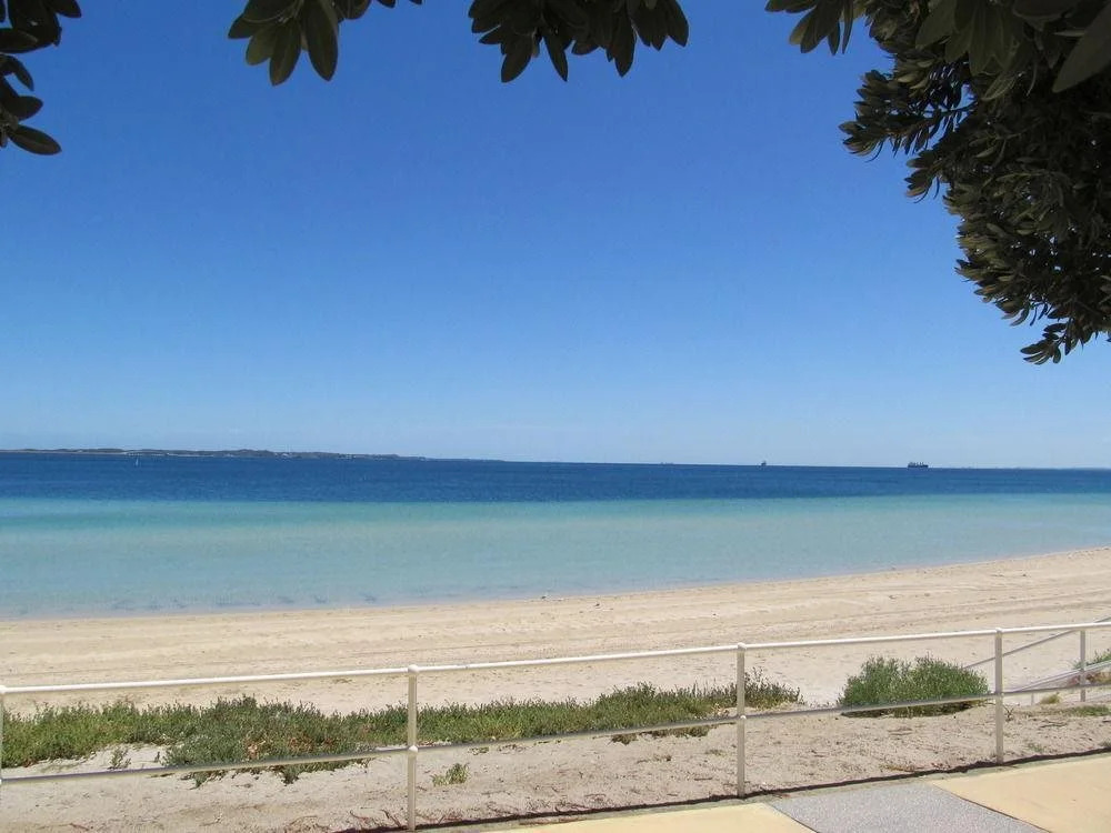 Rockingham Beachside Apartment
