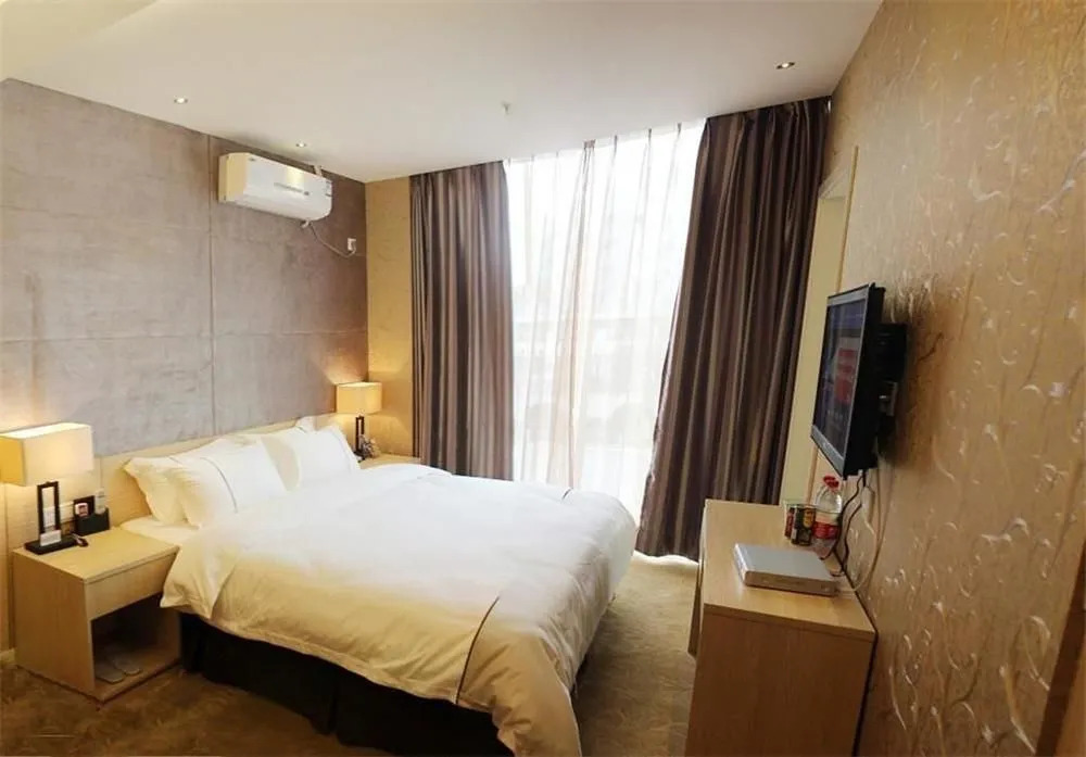 Mango Hotel