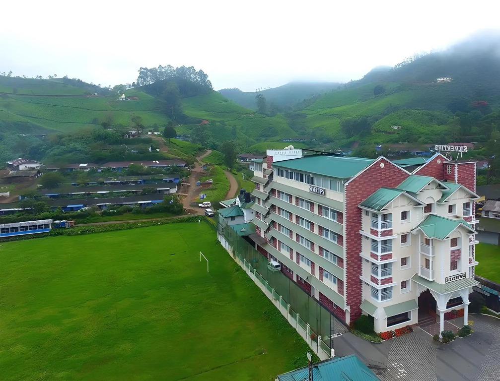 The Silvertips Munnar