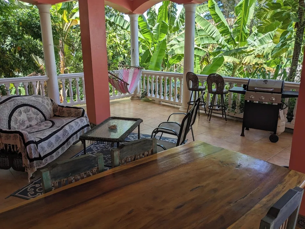 Seaside Inn Roatan