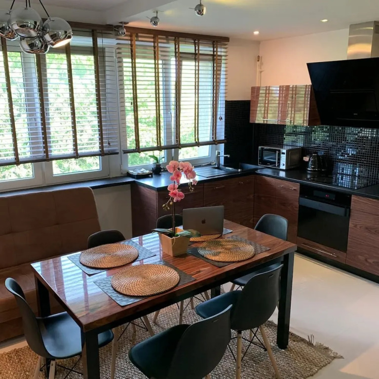 Your Home in Warsaw - Apartment Stegny- Mokotow