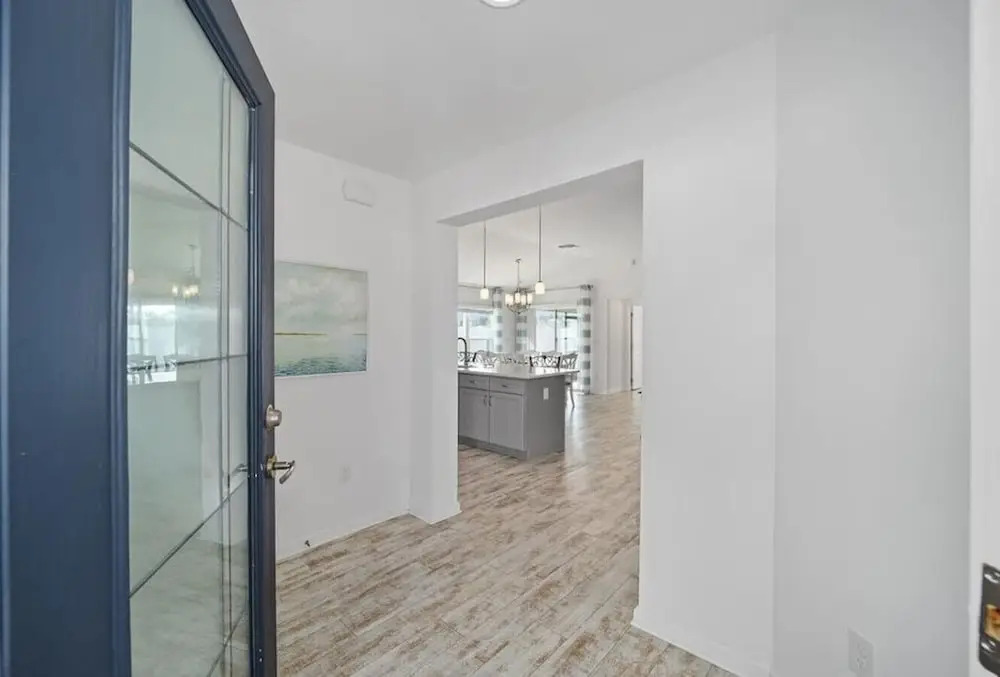 561g Massive Newly Built 3 Bedroom