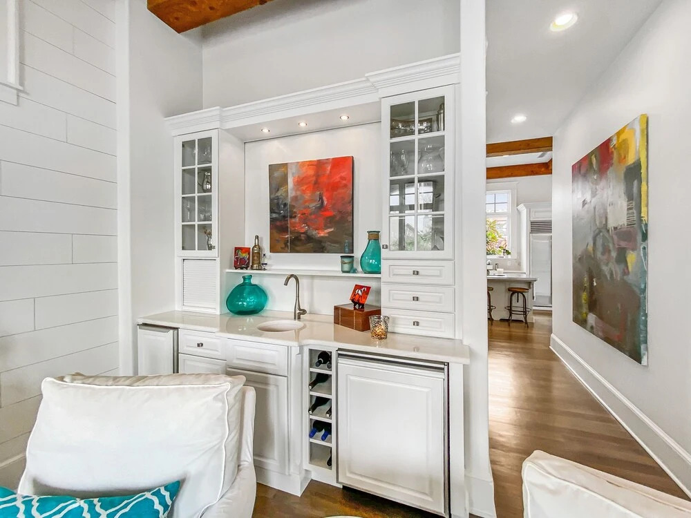 The At Rosemary 4 Bedroom Home by Redawning