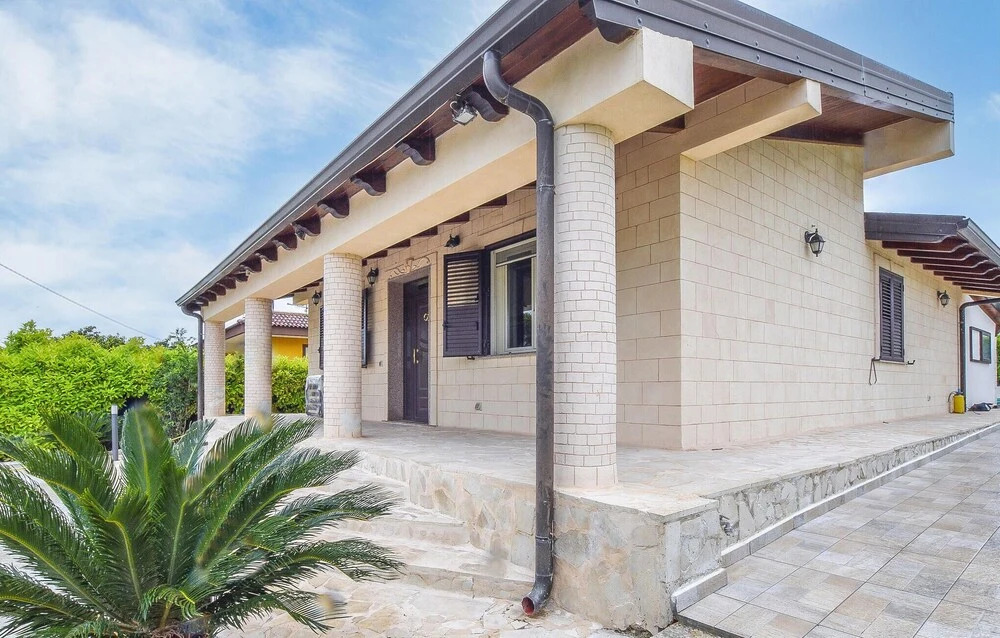 Stunning Home in Punta Cirica With 4 Bedrooms, Wifi and Outdoor Swimming Pool