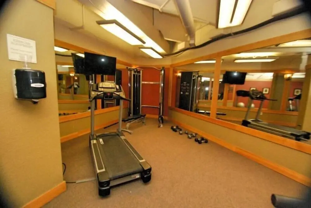 Silvermill Lodge 1 Bedroom Apartment by Key to the Rockies
