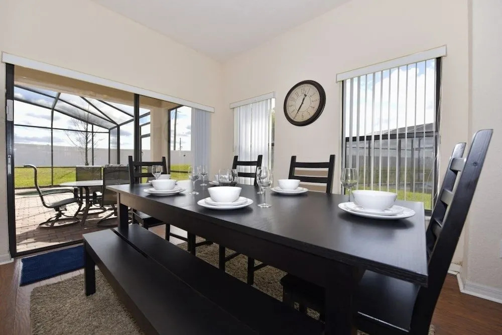 Cozy 5bed High Grove Resort W Pool, Spa, Game Rm, Mins To Disney-133 5 Bedroom Home by RedAwning