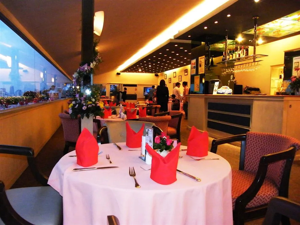 Grande Ville Hotel
