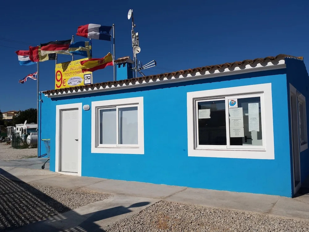 Mediterráneo Camper Area