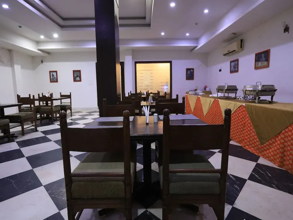 OYO 1505 Hotel RnB Jaipur
