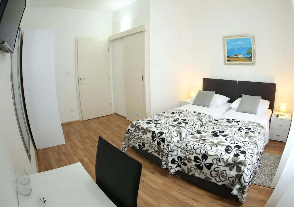 A&M Apartment and Rooms