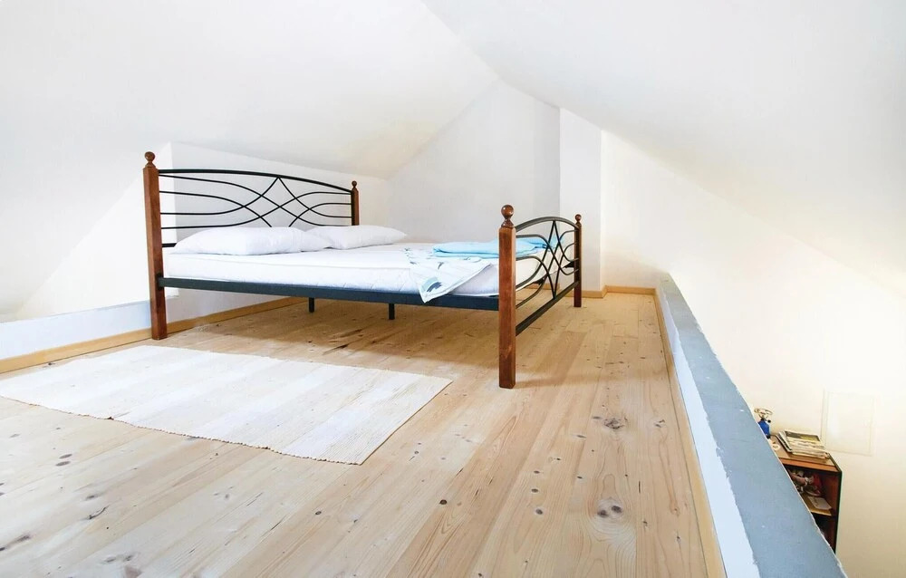 Beautiful Home in Blato With Wifi and 2 Bedrooms