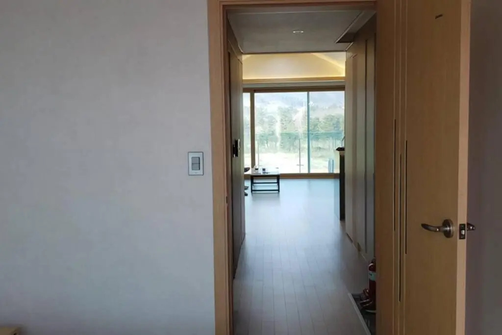 Ulsanbawi Rock View Apartment