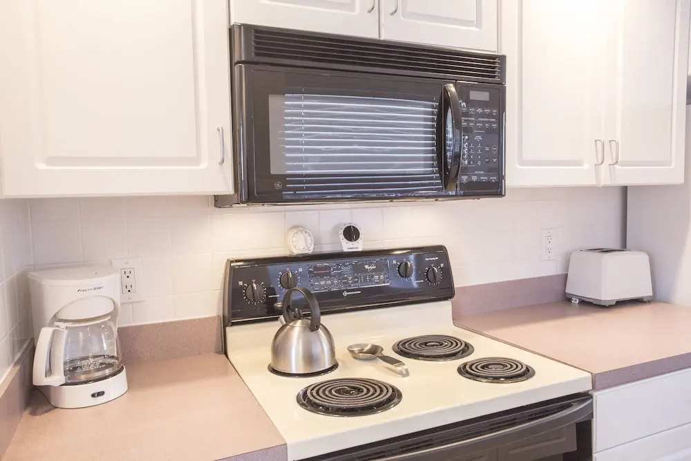 Aloha Kai Unit 55 1 Bedroom 1 Bathroom Apts