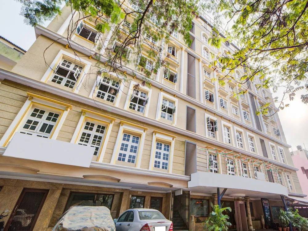 OYO 29230 Ik London Residency