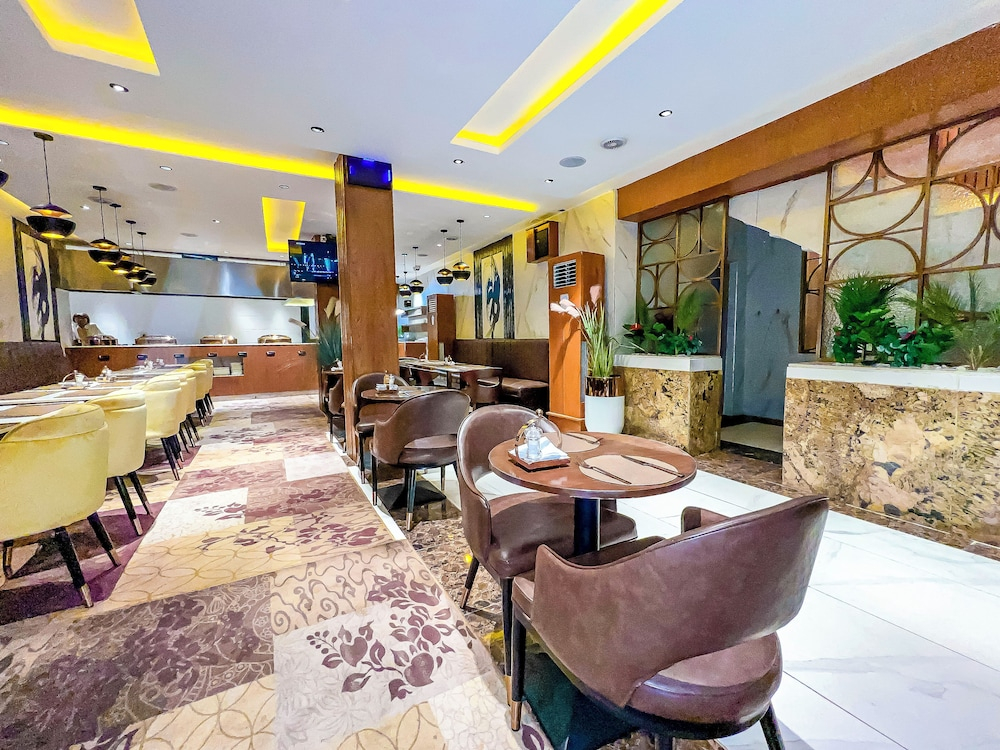 Joker Hotel And Suite