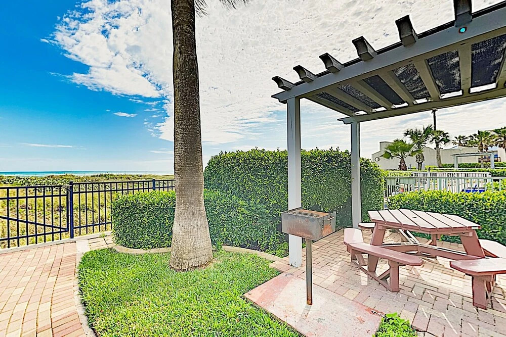 Stylish Gulf-front Getaway - Heated Pool & Hot Tub 2 Bedroom Condo