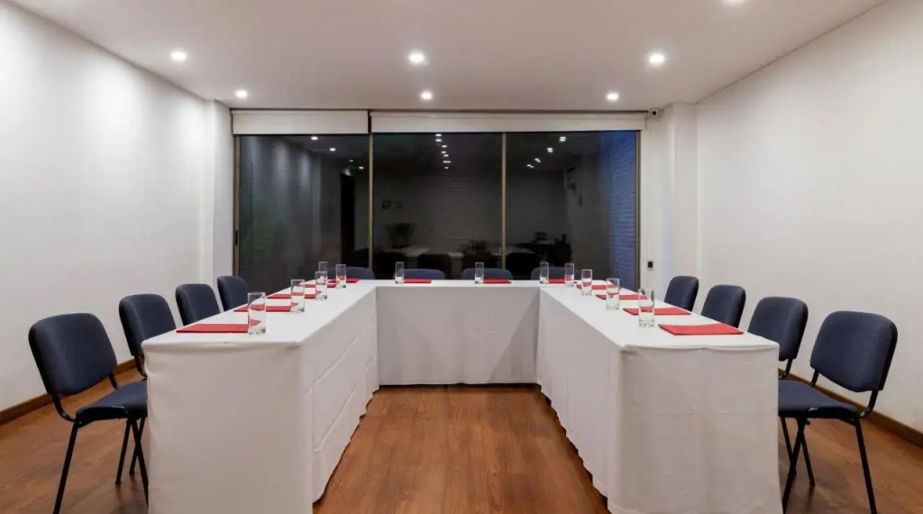 Hotel Madisson Inn Luxury By GEH Suites