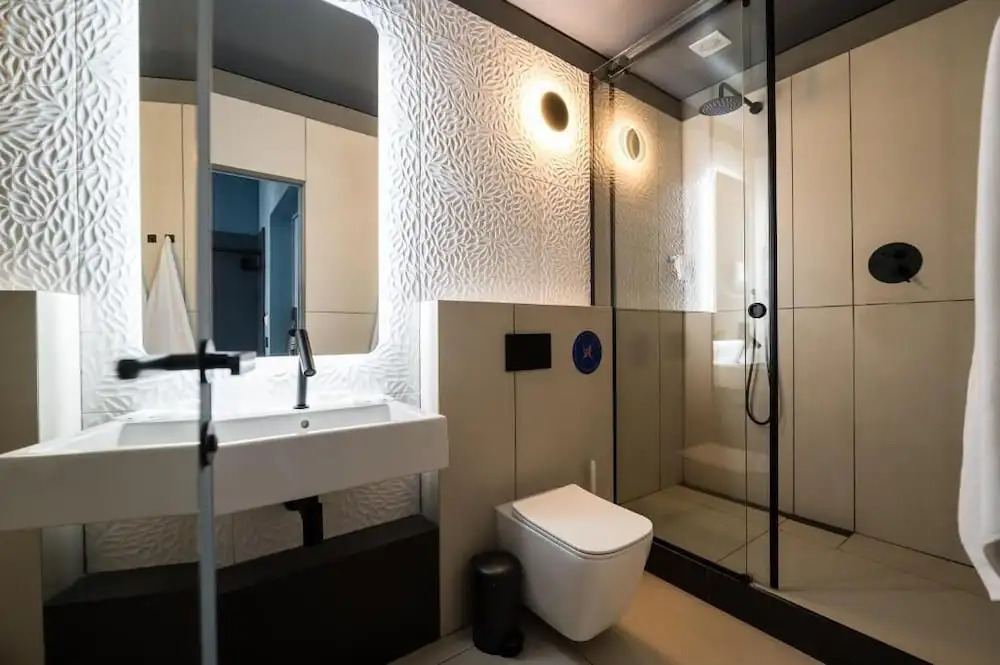 Ultramarinn Hotel