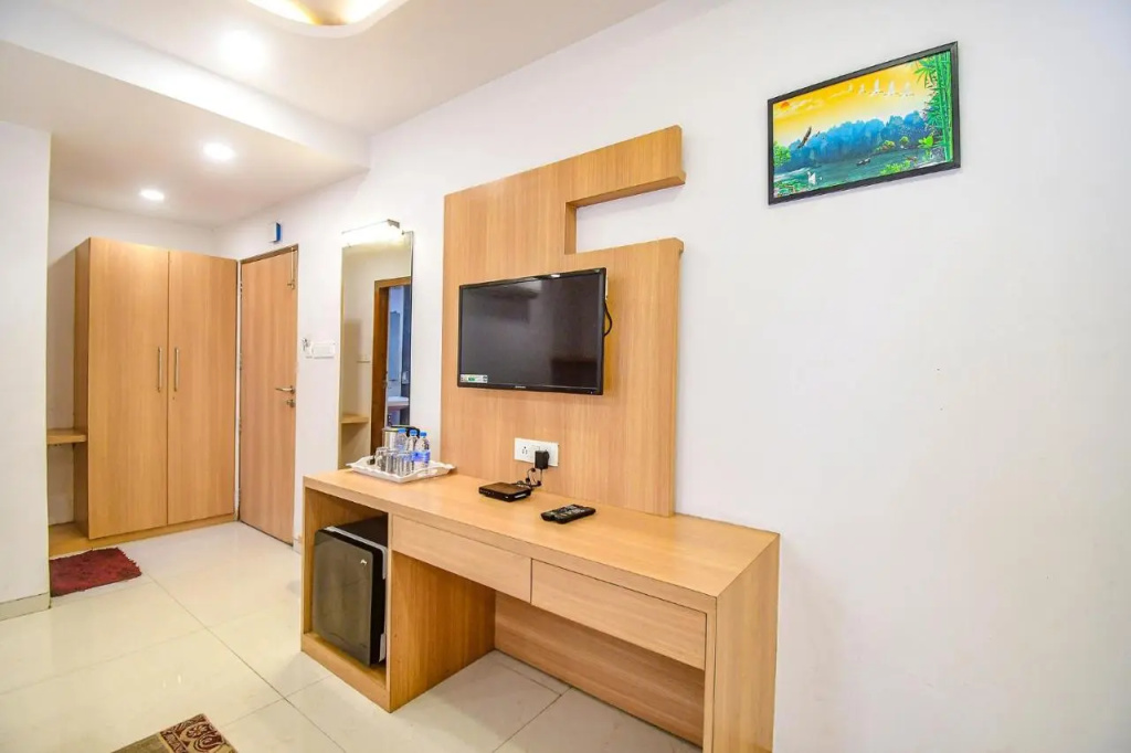 FabHotel Stay Inn International - Nr Sealdah Station