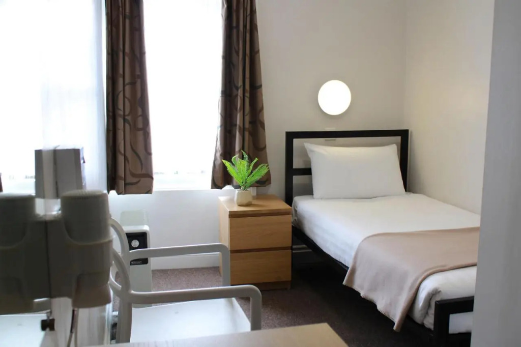 Lords Hotel