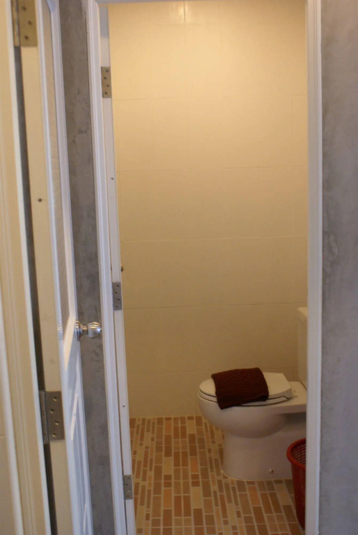 Ban's Avenue Guest House