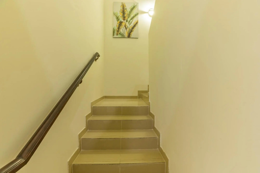 Luxury Villa Private Pool Disinfection Parking