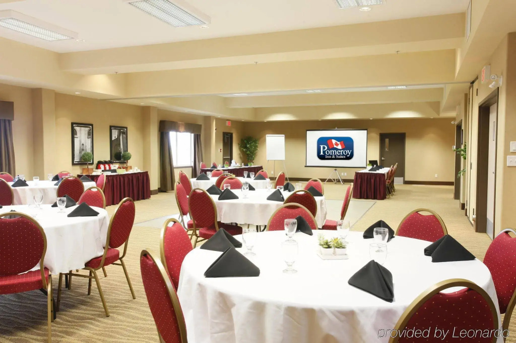 Vegreville Suites