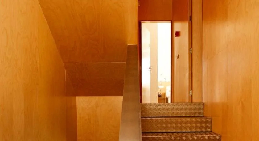 Hotel Holos