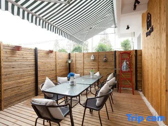 Tinghai Boutique Hostel