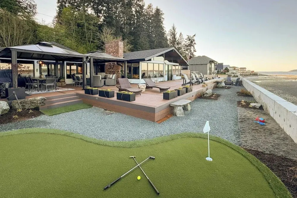 Oceanfront w/ Game Room, Fire Pit, Panoramic Views Angels Landing by Avantstay