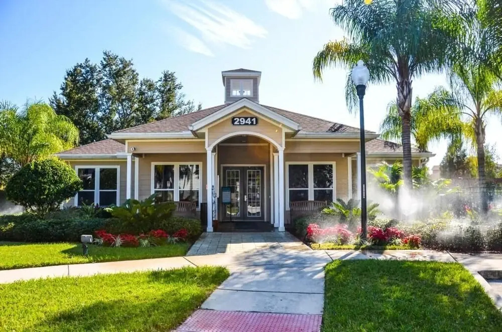 December Special LV 3 Beds 2 Baths Id:61208