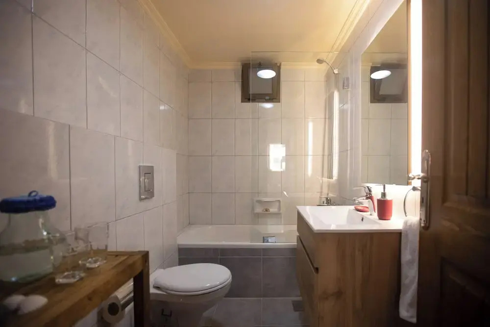 Akl - Chic Apartments & Balconies in Batroun