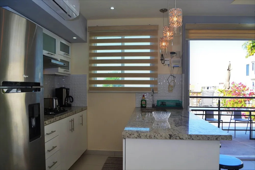 Bella Loma 501 - Casa Mira Mare by MDR