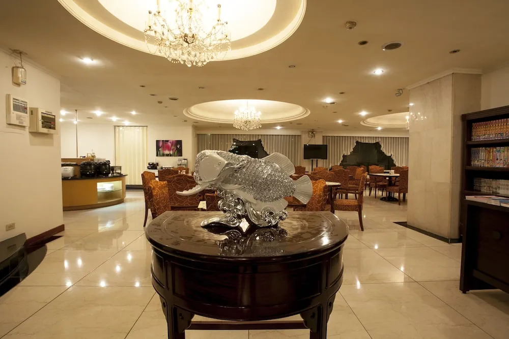 Moonlight Hotel