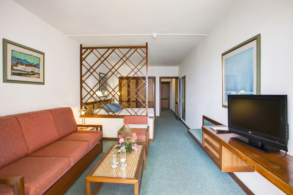 Hotel Fariones