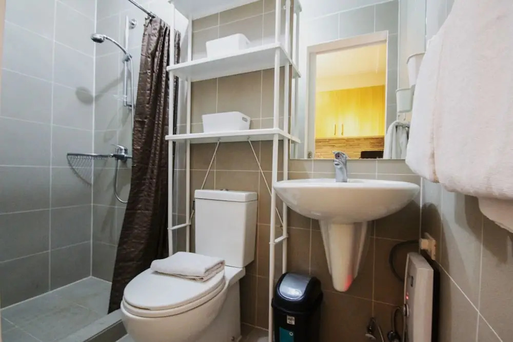 Acellynes Suites at The Residences at Commonwealth by Century