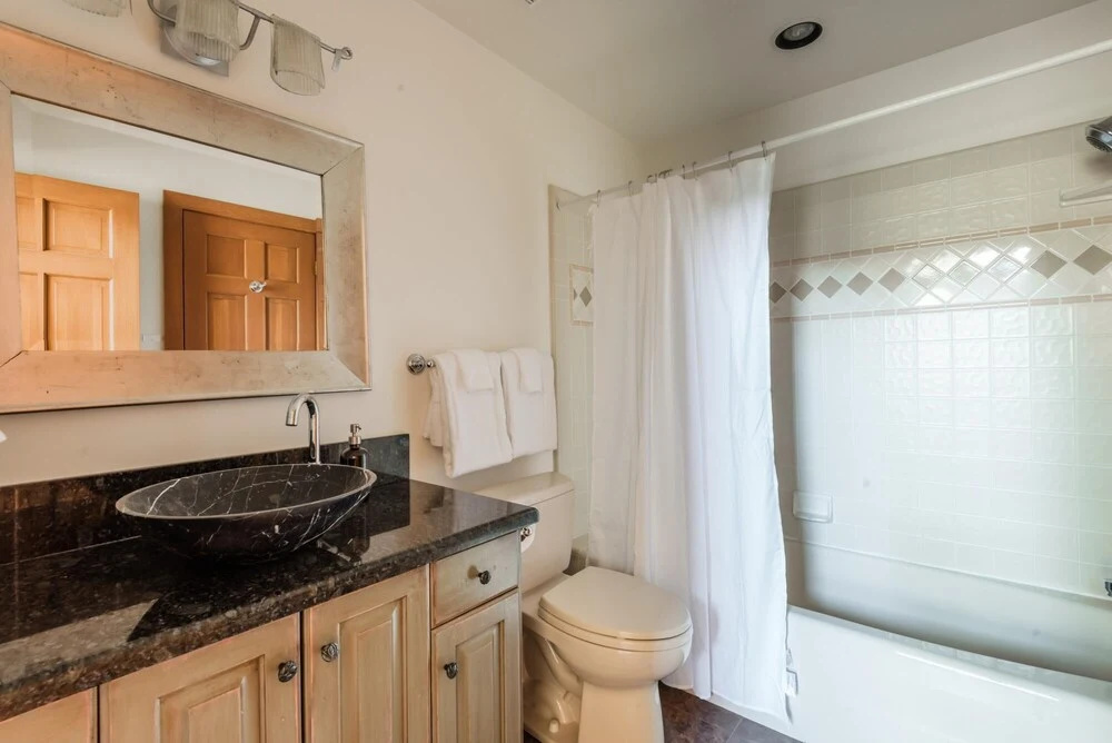 5-minutes From Deer Valley Resort w Hot Tub