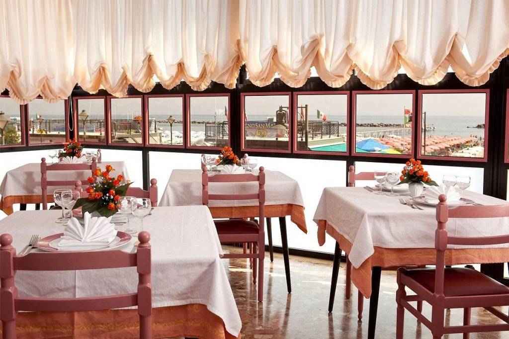 Hotel Royal