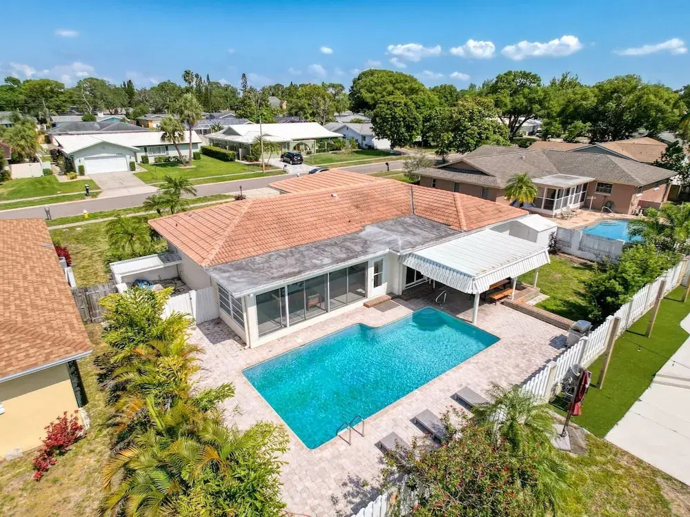 2631 Cedarglen Drive