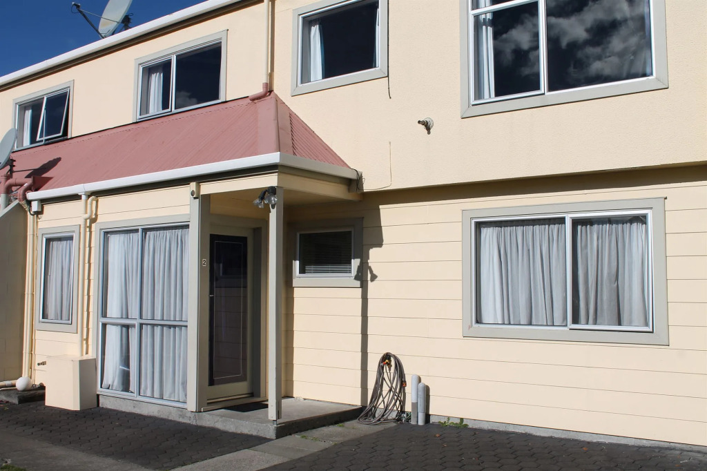 Riverview Motel