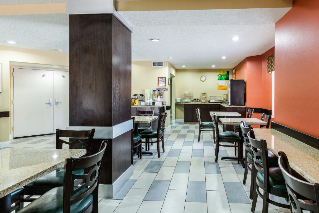 Quality Inn Baytown - Houston East