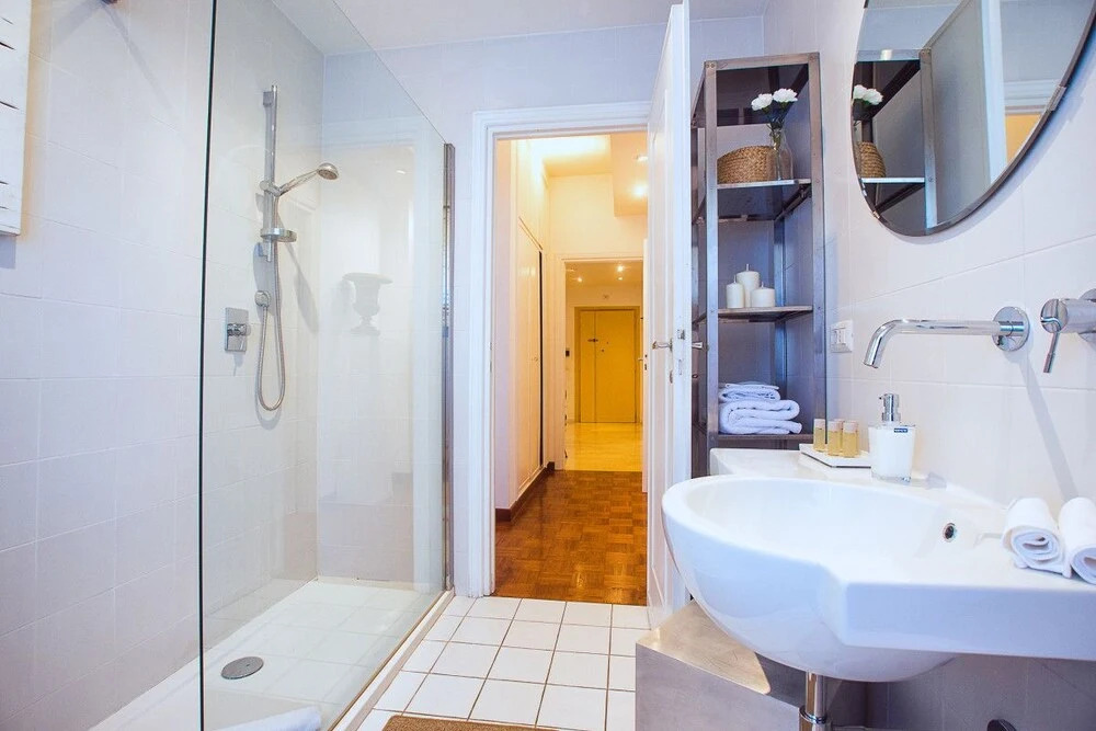 Beautiful 4 Bed Flat Close to Vatican