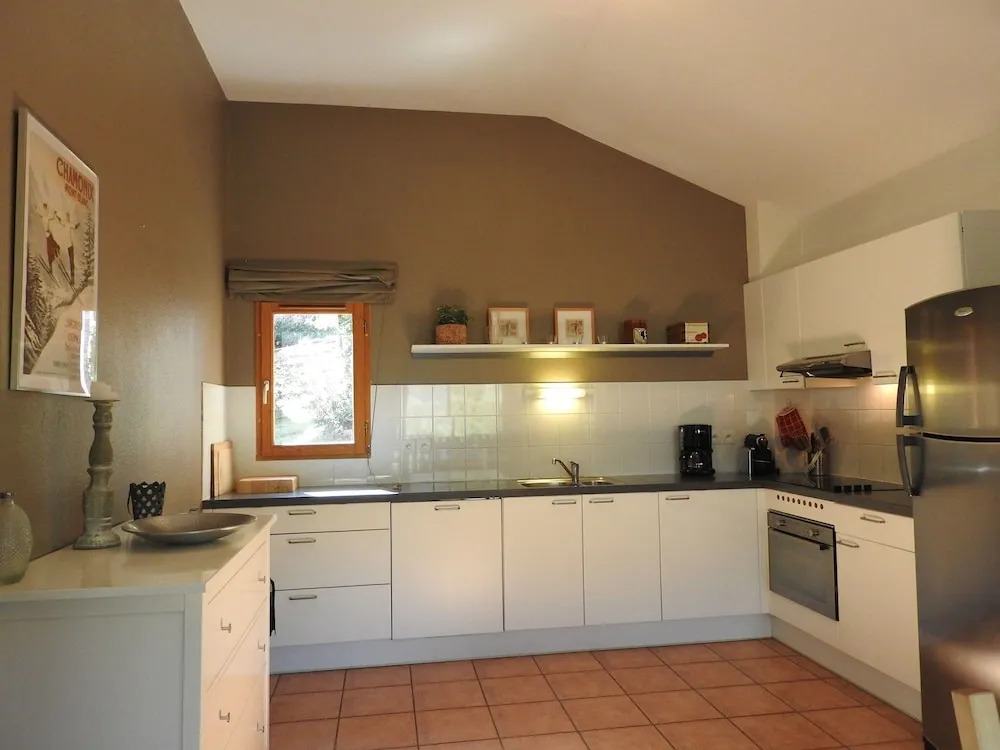 Spacious and Functional Chalet Located Close to the ski Lifts