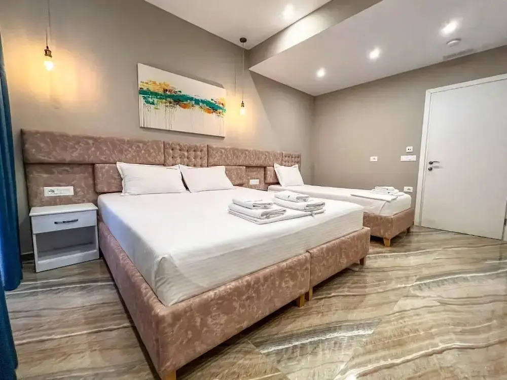 Rumani 3 Islands Hotel