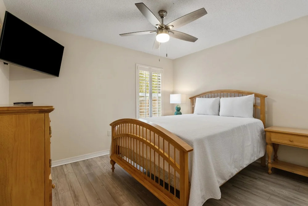 Here Comes Sunshine by Southern Vacation Rentals
