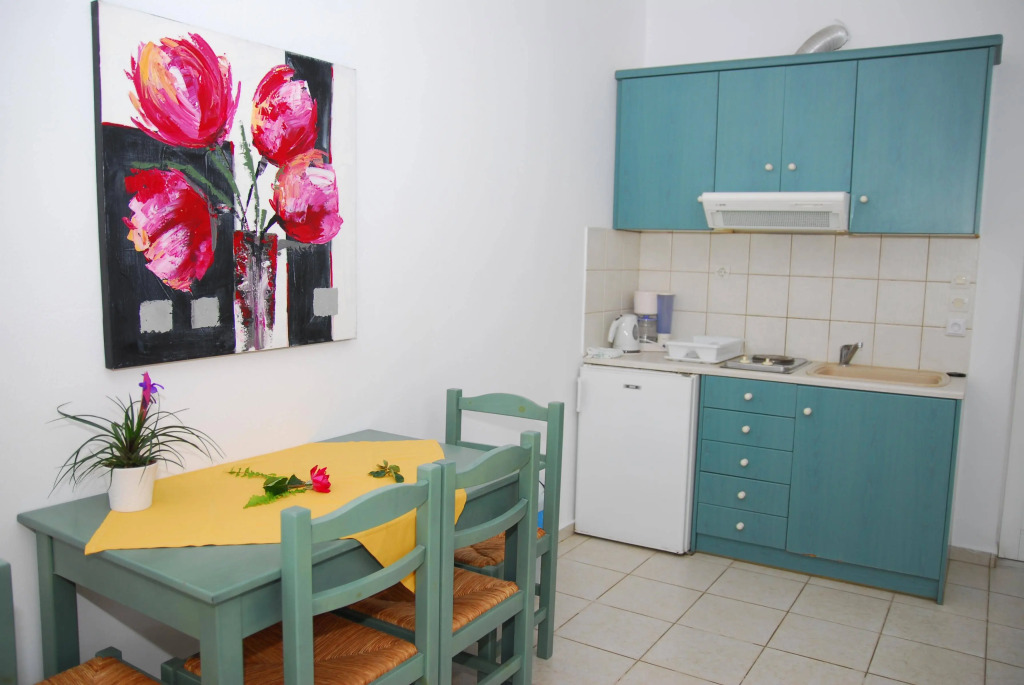 Elpis Studio Apartments